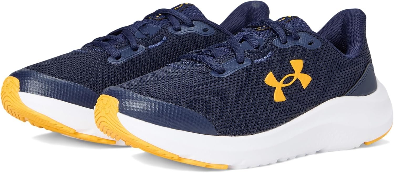 Under Armour Boys’ Grade School Pursuit 4